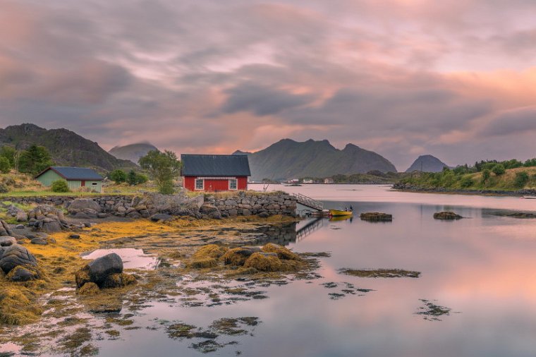 065 Lofoten, Ballstad.jpg